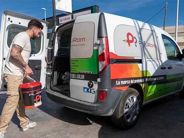 pinturom-equipo-de-transporte-de-pinturas